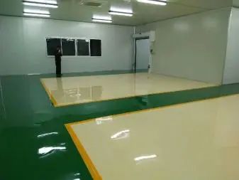 「地坪漆」：耐水耐油抗渗透、抗冲击，防滑耐磨，明朗美观。